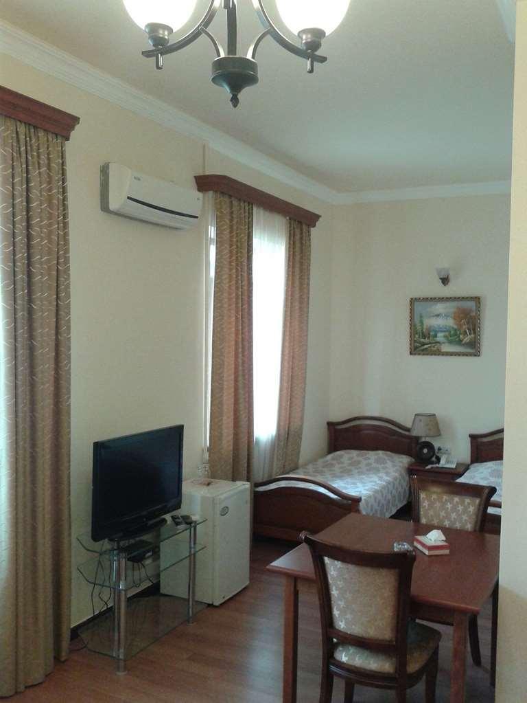 Capital Hotel Jerevan Værelse billede